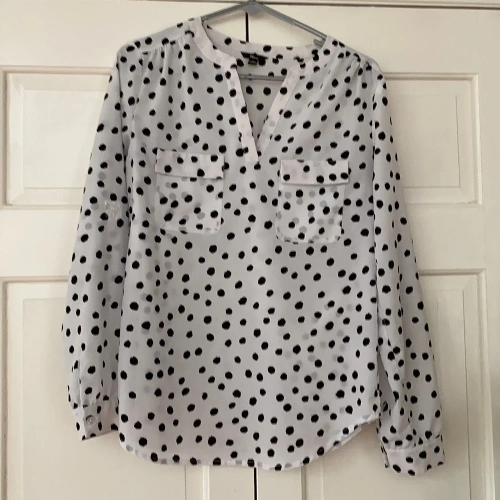 Milano dress blouse black and white size small